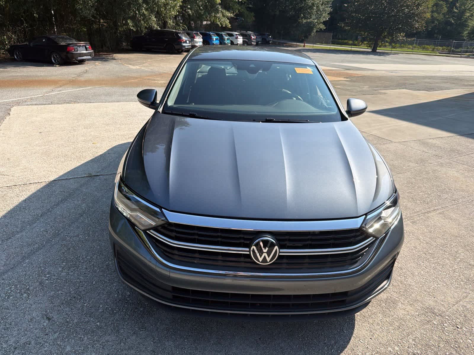 Used 2024 Volkswagen Jetta SE w/ Black Wheel Package FWD image 15
