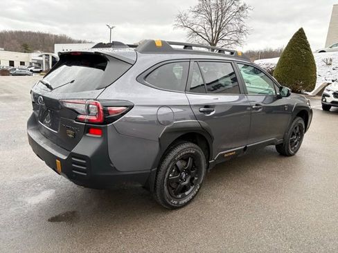 Used 2025 Subaru Outback Wilderness image 5