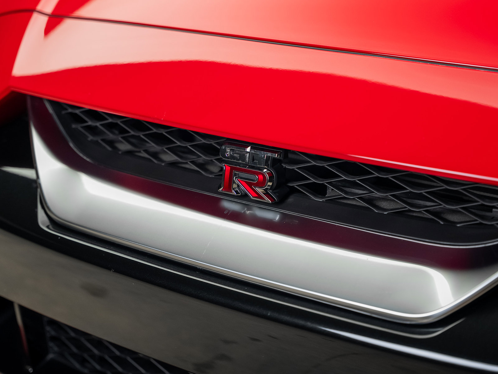 Used 2023 Nissan GT-R Premium AWD/4WD image 5
