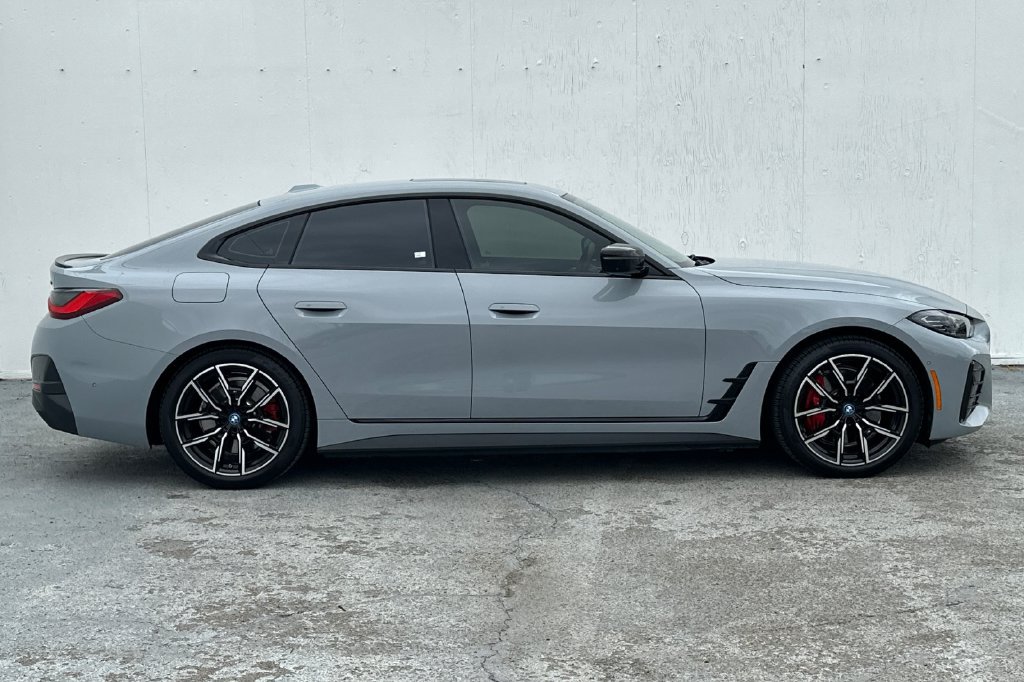 Used 2023 BMW i4 eDrive40 w/ M Sport Package RWD image 2
