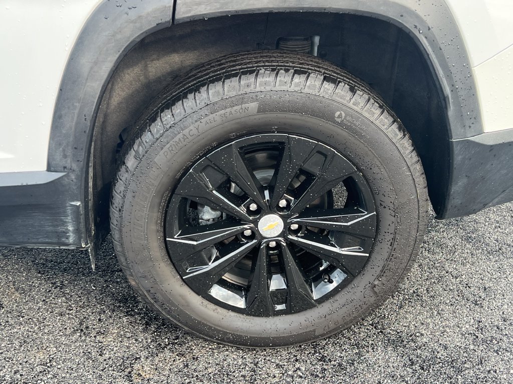 Used 2026 Chevrolet Equinox LT AWD/4WD image 15