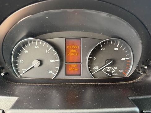 Used 2015 Mercedes-Benz Sprinter 2500 image 10