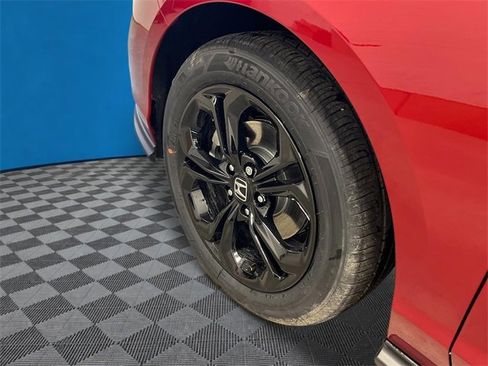 New 2025 Honda Accord SE image 10