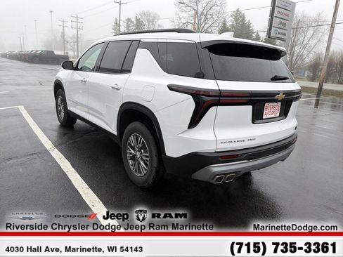 Used 2025 Chevrolet Traverse LT AWD/4WD image 7