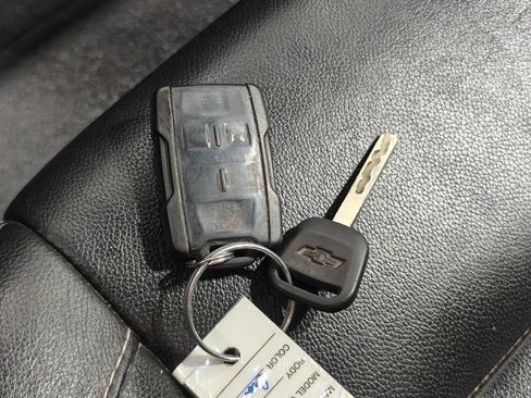 Used 2015 Chevrolet Silverado 1500 LTZ image 12