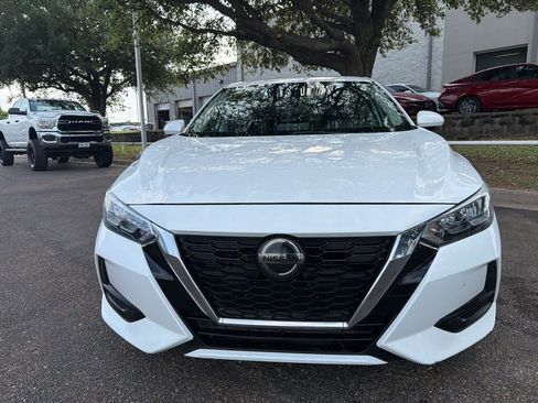 Used 2020 Nissan Sentra SV image 8