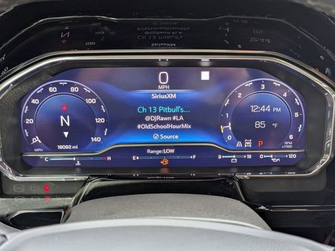 Used 2022 Chevrolet Silverado 1500 ZR2 w/ Technology Package image 40