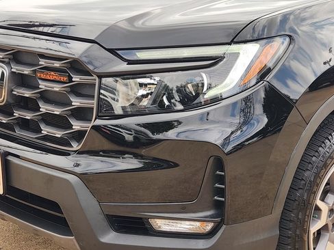 Used 2022 Honda Passport TrailSport image 6
