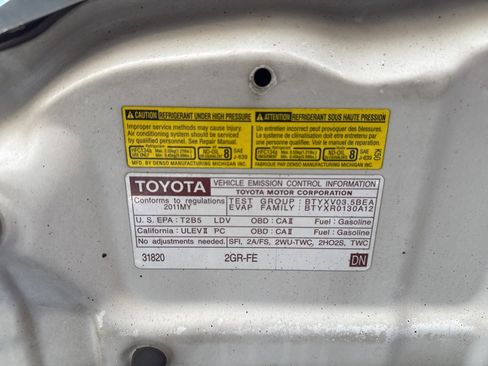 Used 2011 Toyota Avalon image 34