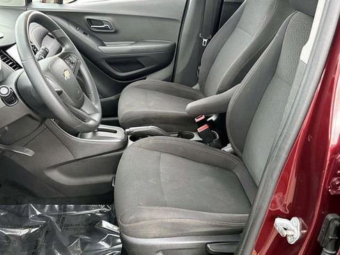 Used 2017 Chevrolet Trax LS FWD image 15