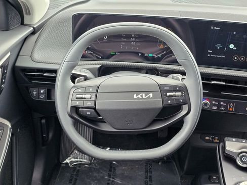 New 2025 Kia EV6 Wind image 16