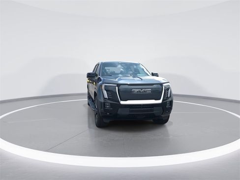 New 2025 GMC Sierra EV Denali image 3