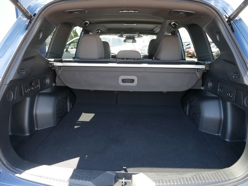 Used 2025 Subaru Forester Premium AWD/4WD image 18