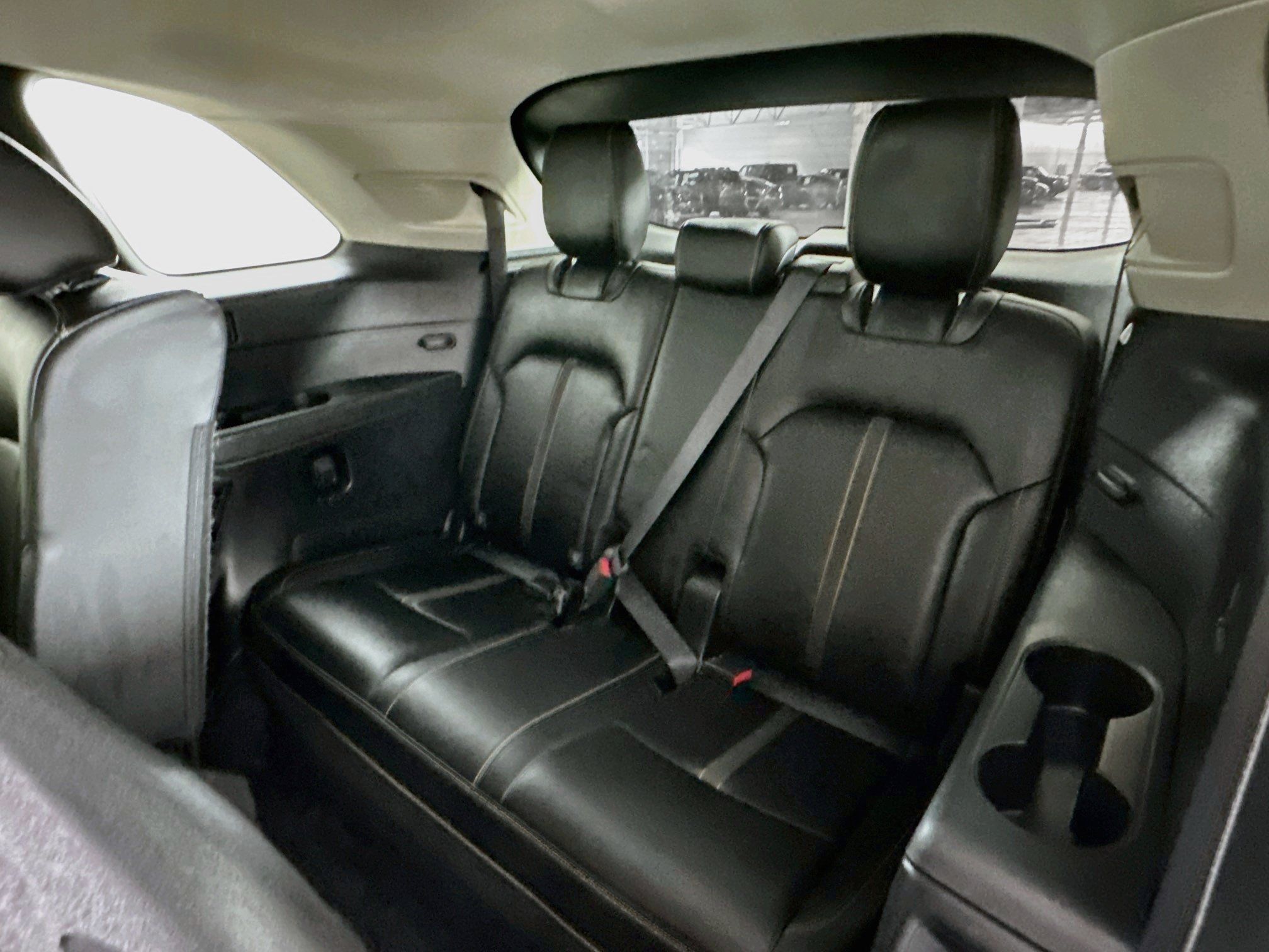 Used 2024 MAZDA CX-90 3.3 Turbo w/ Select Package AWD/4WD image 29