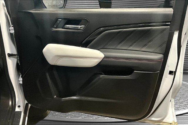 Certified 2026 GMC Canyon AT4X AWD/4WD image 28