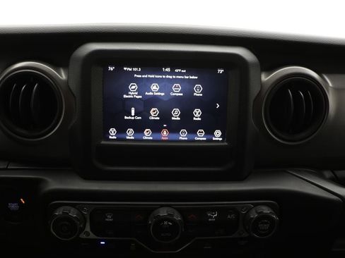 Used 2023 Jeep Wrangler Unlimited image 21