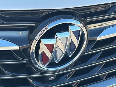 Certified 2022 Buick Envision Essence w/ Technology Package II image 38