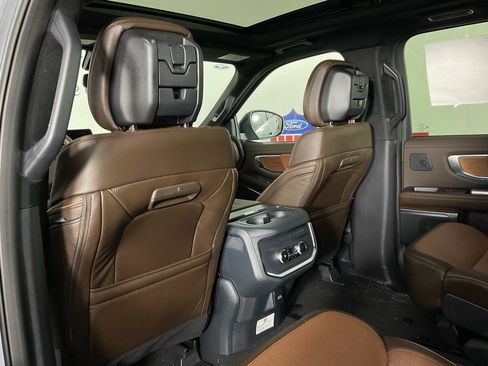New 2026 Ford Expedition Max King Ranch image 15