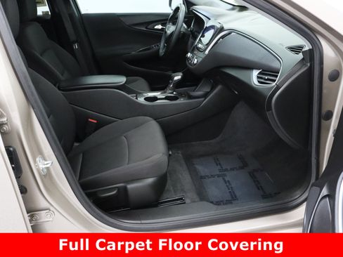 Used 2024 Chevrolet Malibu RS image 35