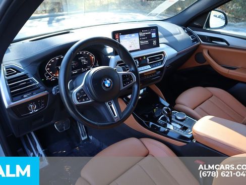 Used 2024 BMW X4 M40i image 11