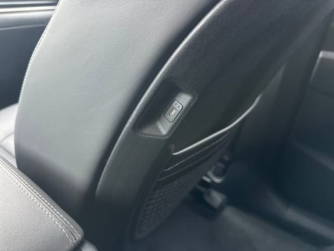 New 2026 Kia Sorento S image 15