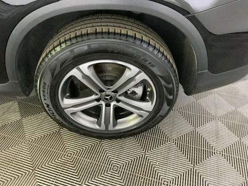 Used 2018 Mercedes-Benz GLC 300 4MATIC image 43