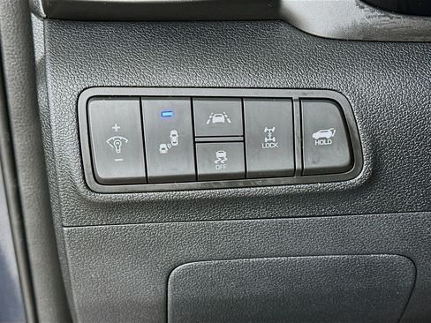 Used 2021 Hyundai Tucson Limited w/ Cargo Package AWD/4WD image 17