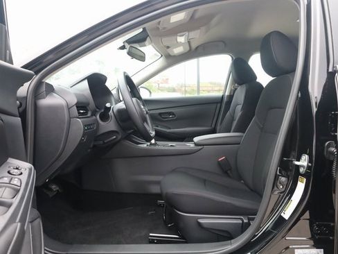 New 2025 Nissan Sentra S image 11