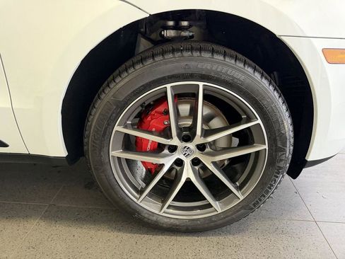 New 2026 Porsche Macan S AWD/4WD image 13