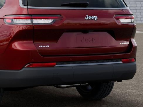 New 2026 Jeep Grand Cherokee L Limited AWD/4WD image 13