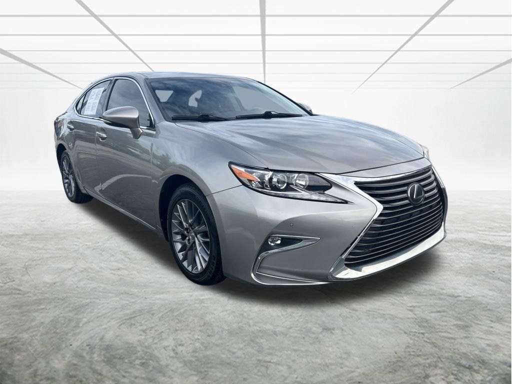 Used 2018 Lexus ES 350 w/ Premier Package FWD image 2