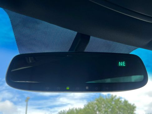 Used 2015 Hyundai Genesis 3.8 RWD image 50