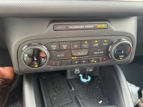 Used 2024 Ford Bronco Sport Outer Banks w/ Tech Package image 20