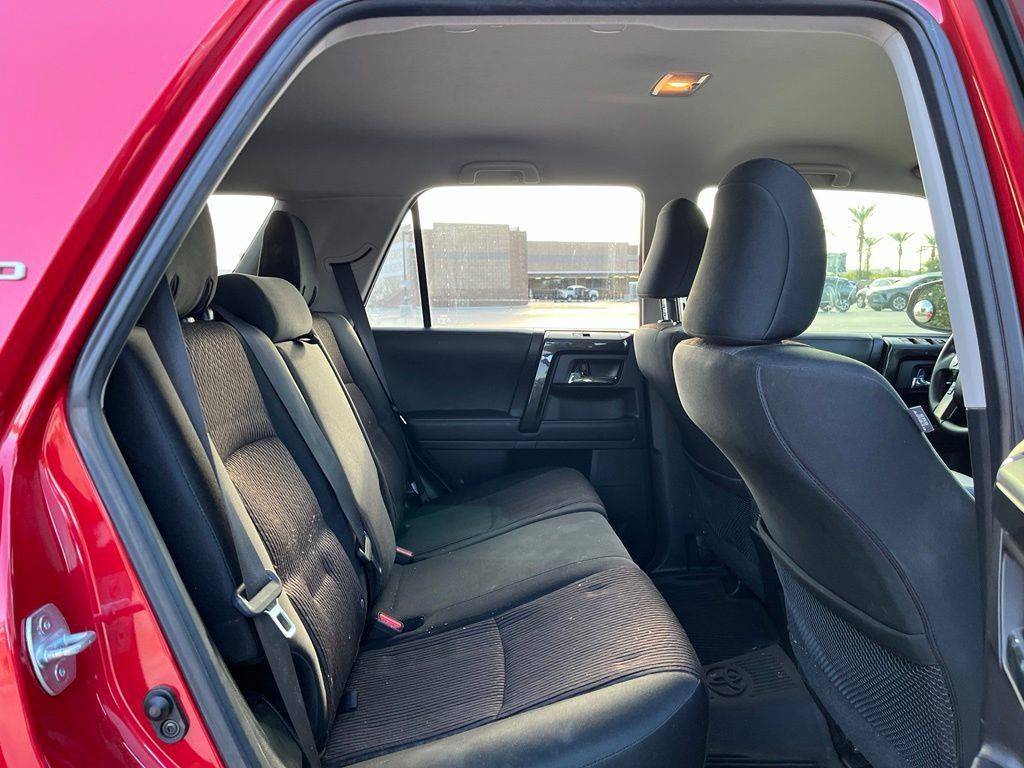 Used 2020 Toyota 4Runner TRD Off-Road AWD/4WD image 13