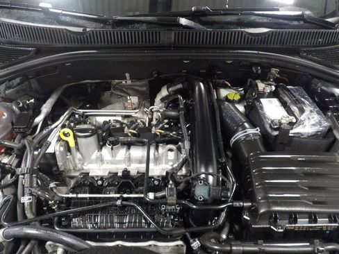 Used 2020 Volkswagen Jetta R-Line w/ R-Line Cold Weather Package image 20