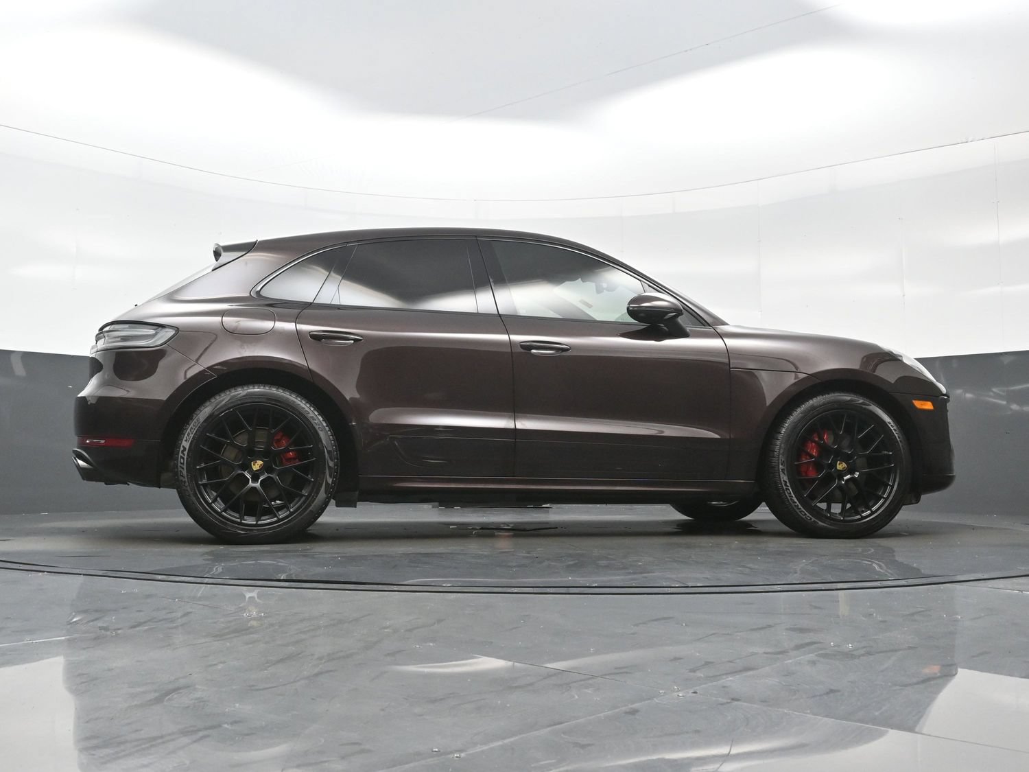 Used 2021 Porsche Macan GTS AWD/4WD image 36