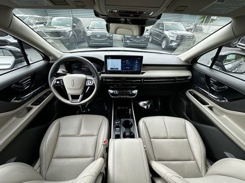 Certified 2024 Lincoln Corsair AWD w/ Equipment Group 101A image 16