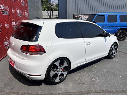 Used 2010 Volkswagen GTI 2-Door FWD image 4