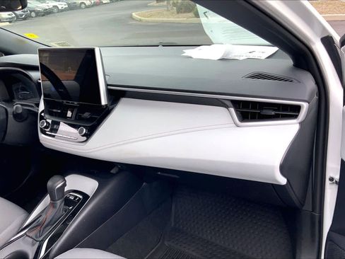 Used 2025 Toyota Corolla FX image 16