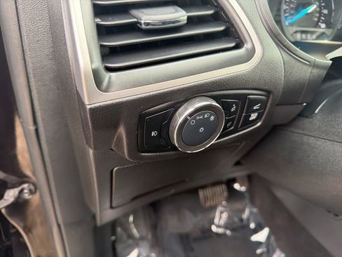 Used 2024 Ford Edge SEL w/ Convenience Package image 20