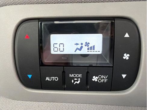 Used 2018 Honda Odyssey EX image 29