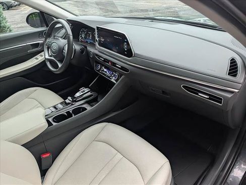 Certified 2023 Hyundai Sonata Limited FWD image 14