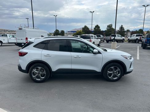 Used 2025 Ford Escape ST-Line Select AWD/4WD image 6