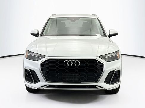 Used 2023 Audi Q5 2.0T Premium image 2