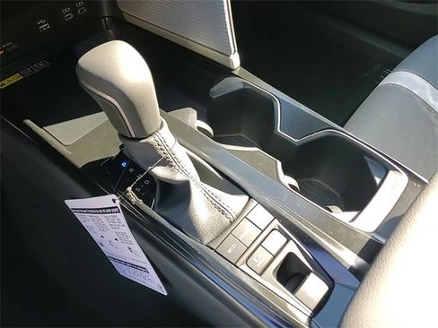 Used 2026 Toyota Camry SE image 19