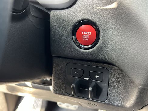 New 2026 Toyota Tundra Limited image 27