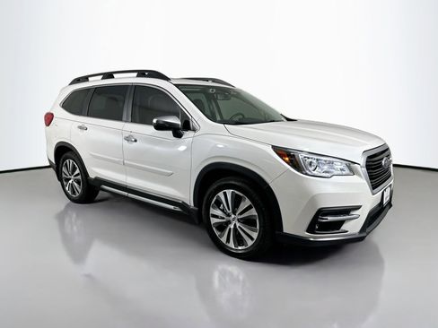 Used 2019 Subaru Ascent Touring w/ Popular Package #2 image 3