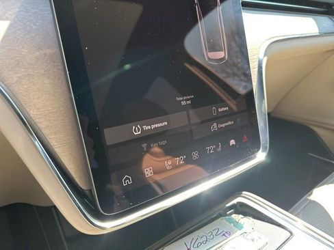 New 2026 Volvo EX90 Ultra image 17