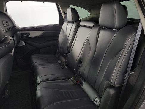 Used 2025 Acura MDX w/ Technology Package image 18