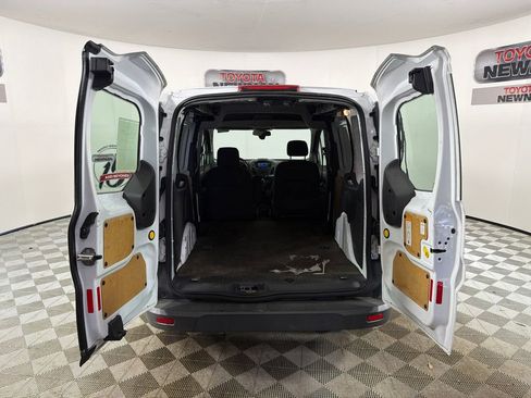 Used 2015 Ford Transit Connect XL image 17
